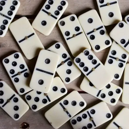 Domino Game